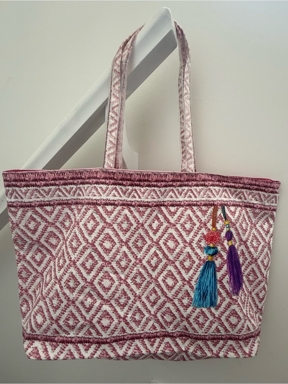 2x Estée Lauder Limited Edition Pink Tote